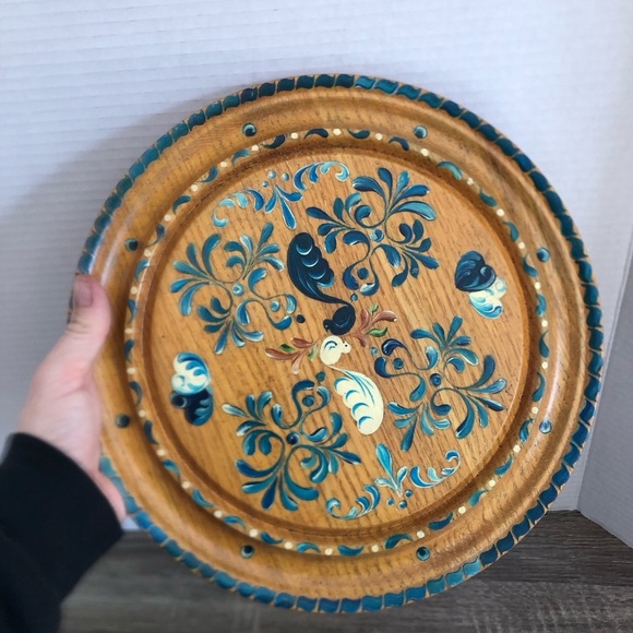 Hand Painted Wooden Decorative Plate - Picture 11 of 11